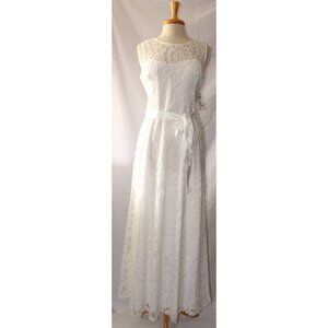 NWOT Sally #8749 Floor Length Stretch Lace Gown-Size XL-OFF WHITE